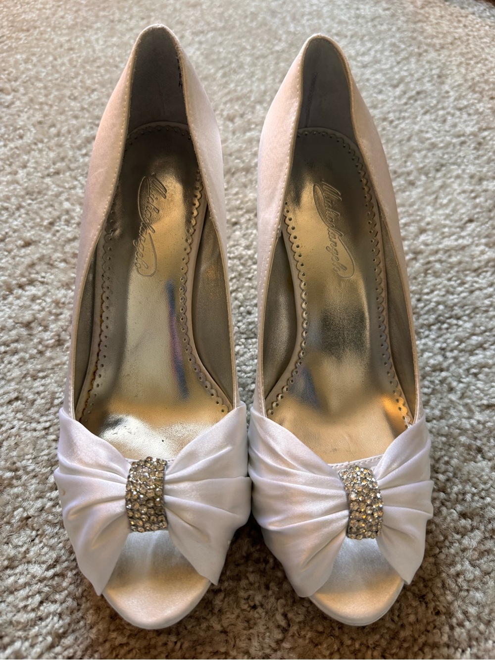 Michaelangelo White Satin Peep-Toe Heels with Crystal Bow